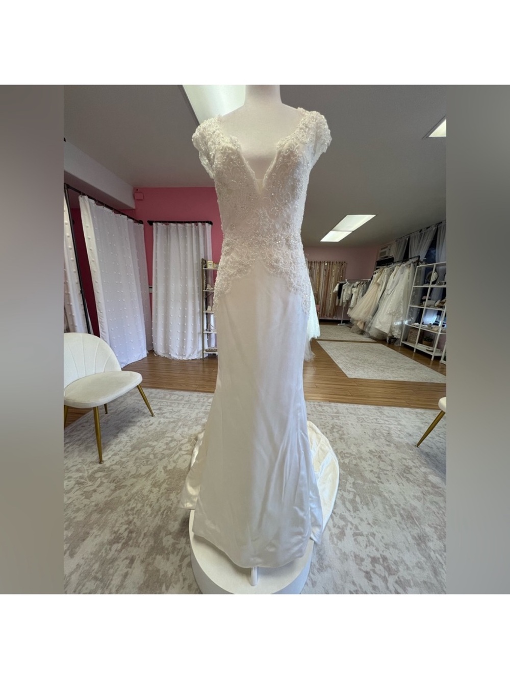 Lazaro Ivory Satin Mermaid Wedding Dress with Beaded Lace Bodice - Picture 14 of 17